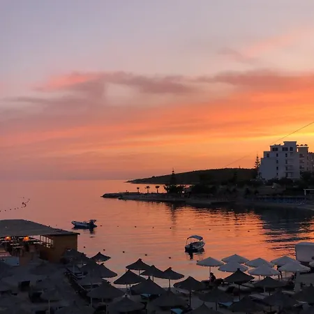 Santa Paola * Sarande