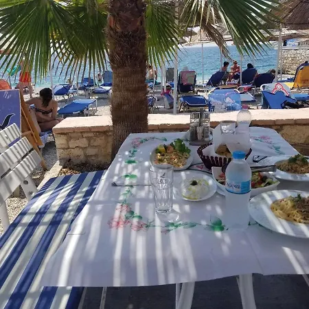Santa Paola * Sarande